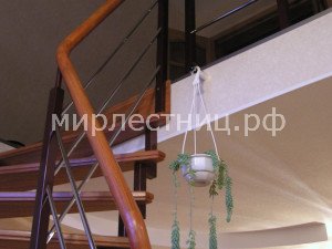 № 40 к.14.   № 40 к.   Ограждение из металла, нержавеющей стали и дерева.
